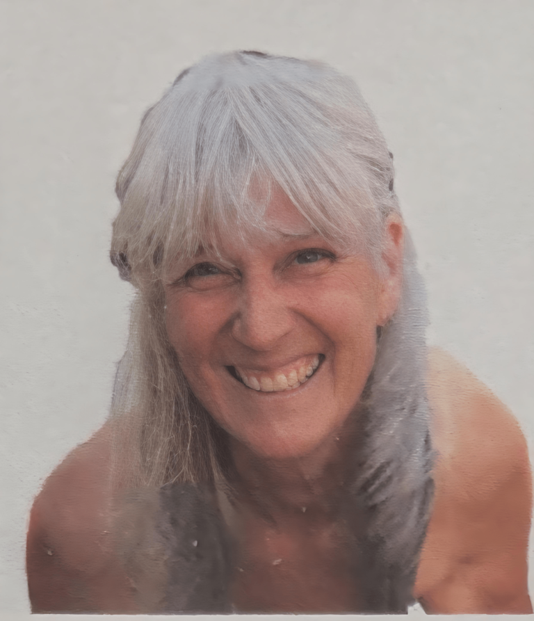 Melanie Kelley bio1_PhotoGrid